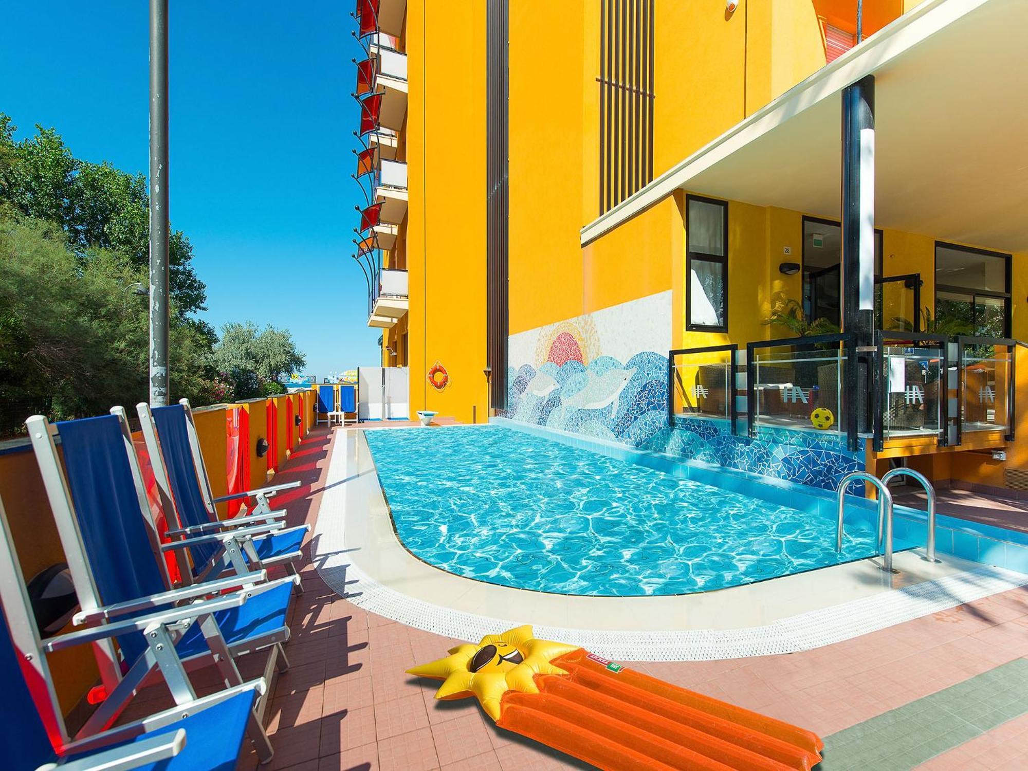 Viva Beach Hotel 리미니 외부 사진