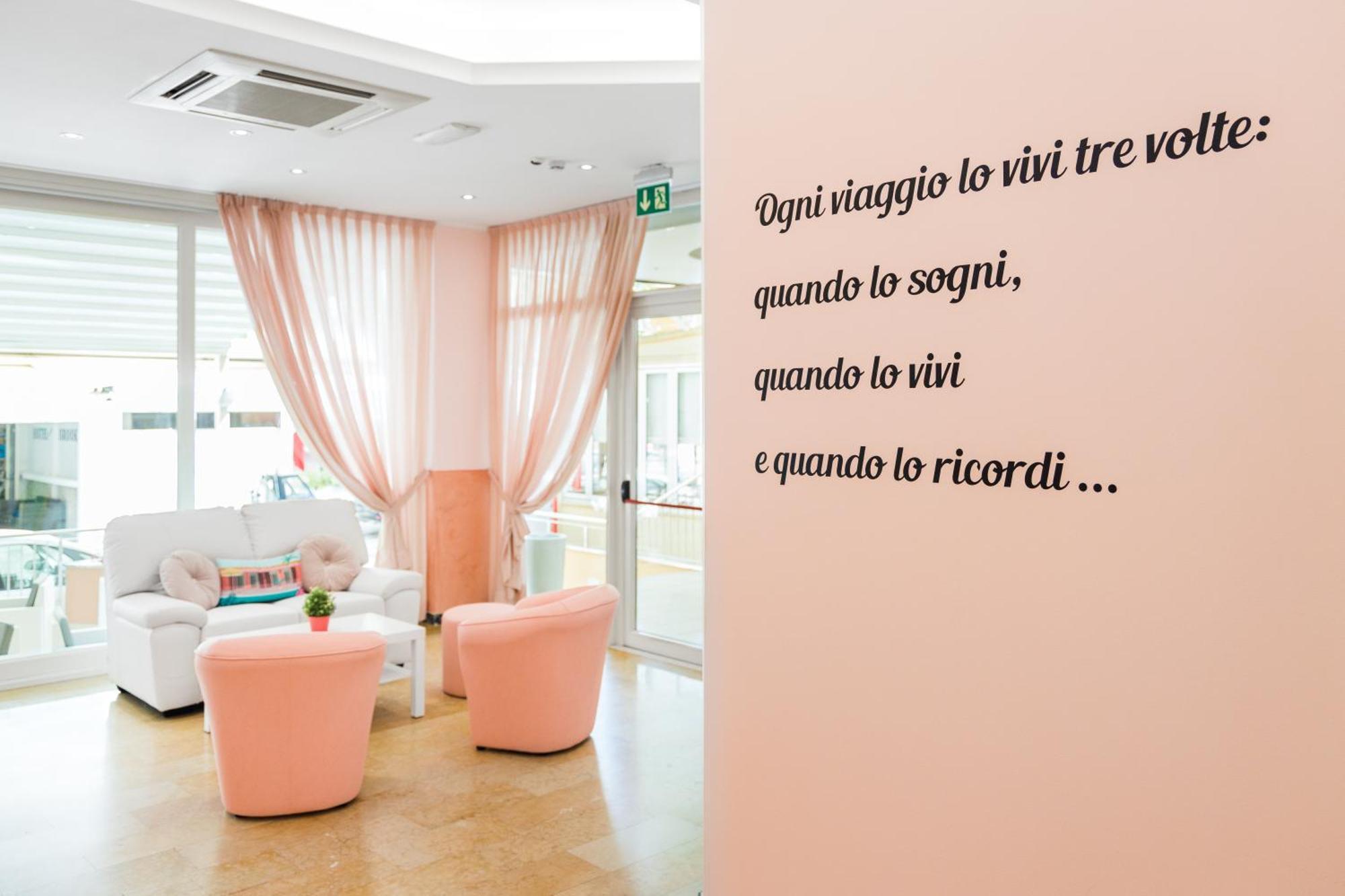 Viva Beach Hotel 리미니 외부 사진